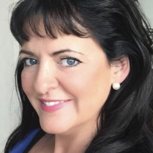 K.L. Slater, autrice di Non fidarti di lui
