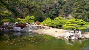 Shikoku_ritsurin-garden