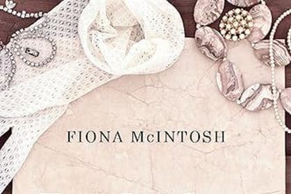Fiona McIntosh la ladra di perle newton compton editori