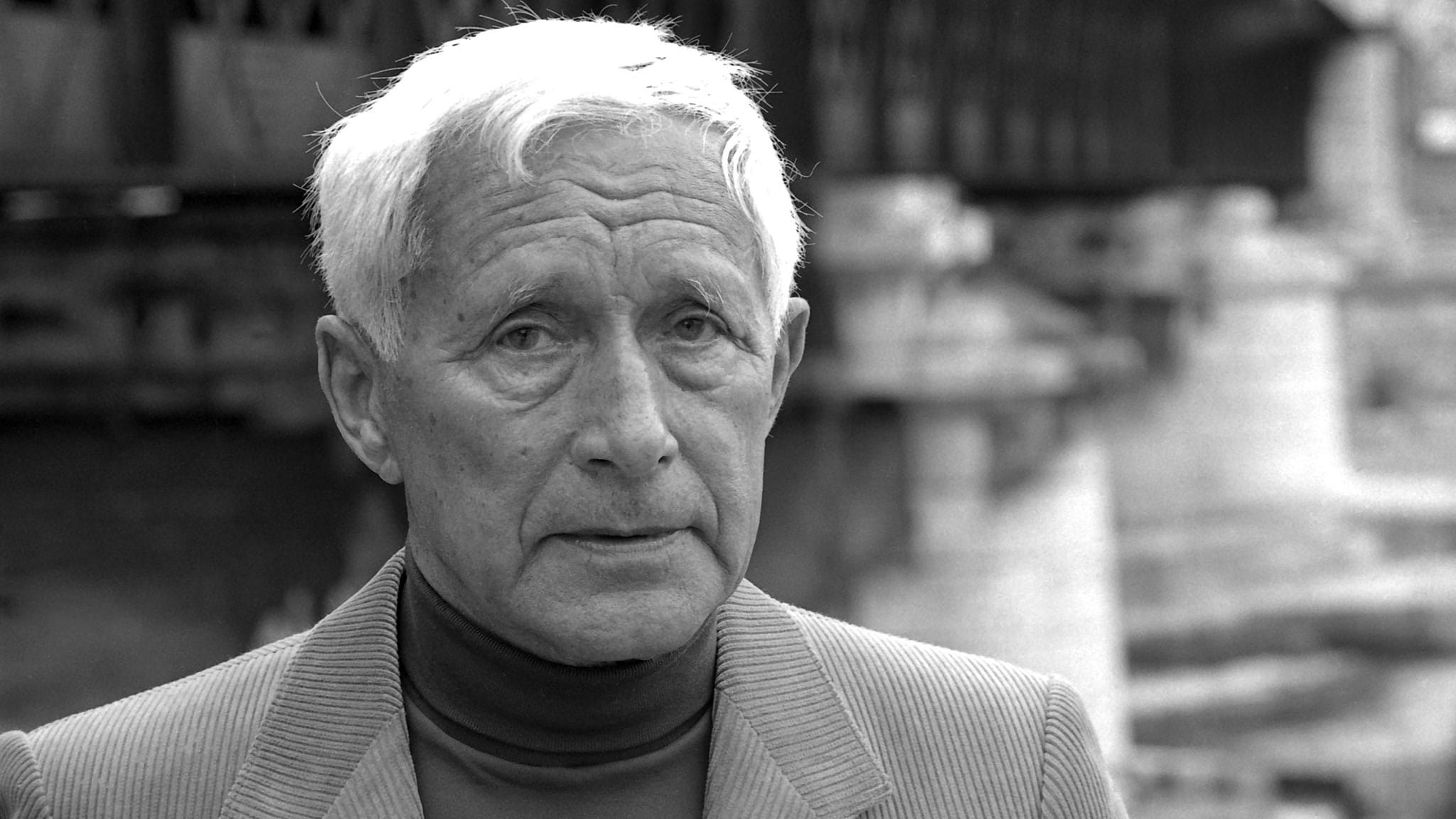 Filosofiamo: Ernst Junger, il tempo e il suo orologio a polvere