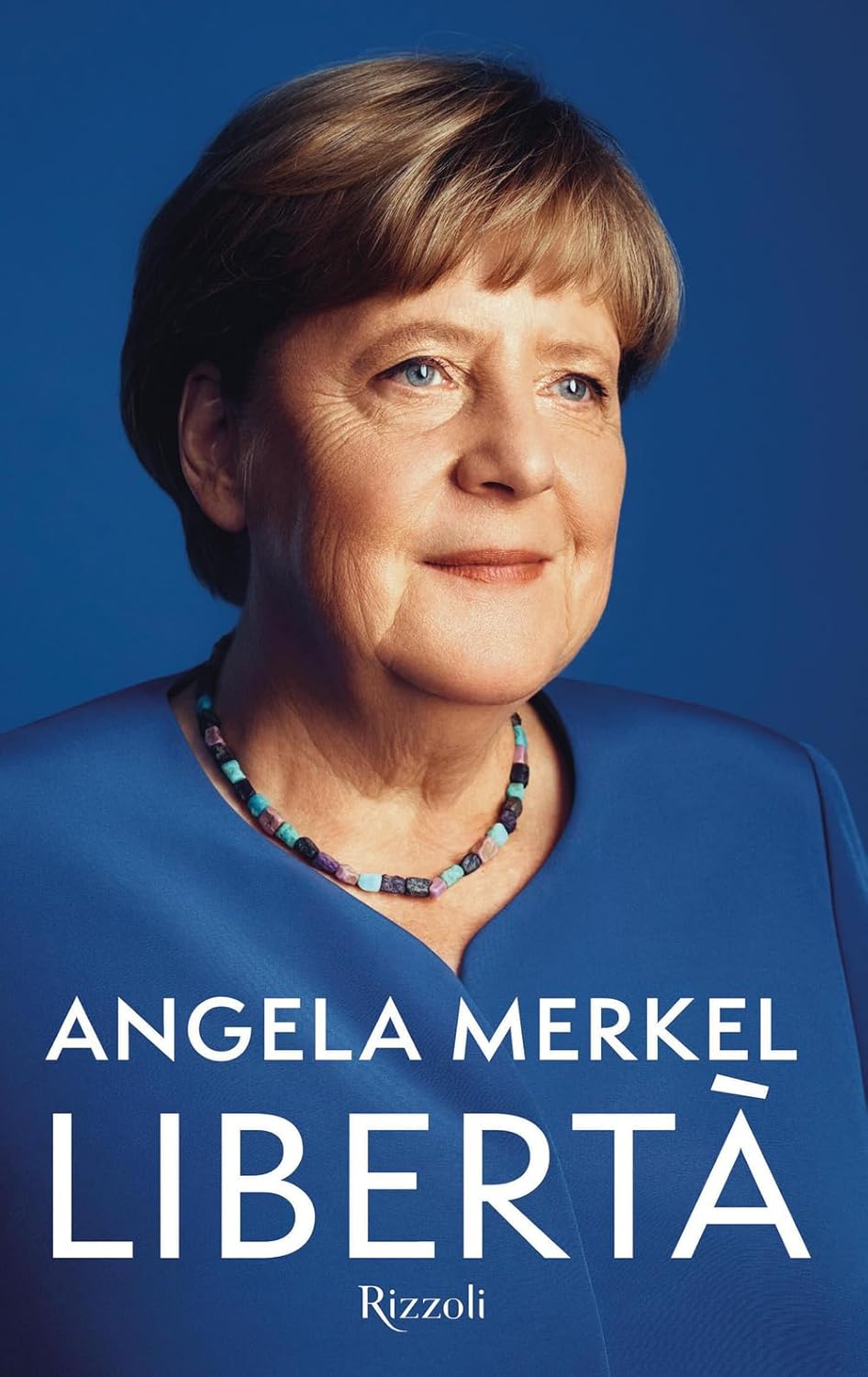 Angela Merkel in libreria con “Libertà”, la sua autobiografia