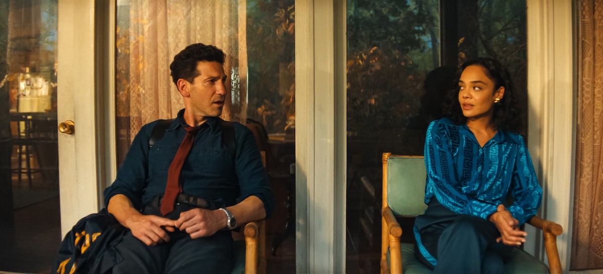 Anna e Jack nella serie Netflix His & Hers tratta da La sua verità