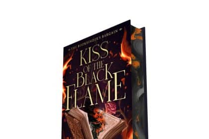 Copertina di Kiss of the Black Flame di Helen Scheuerer