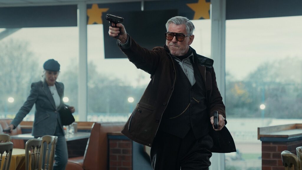 Pierce Brosnan interpreta Conrad Harrigan in MobLand