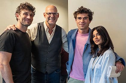 Cast e autori della serie Netflix Myron Bolitar durante la prima lettura