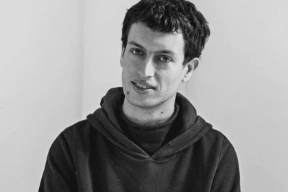 Tiemen Hiemstra, autore di W.